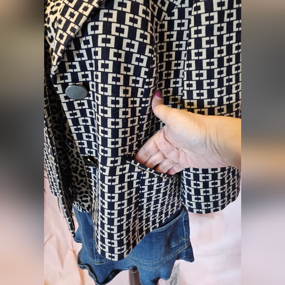 Ann Taylor LOFT Geometric Wool Blend Double Breasted Jacket Size 8 - Picture 6 of 12